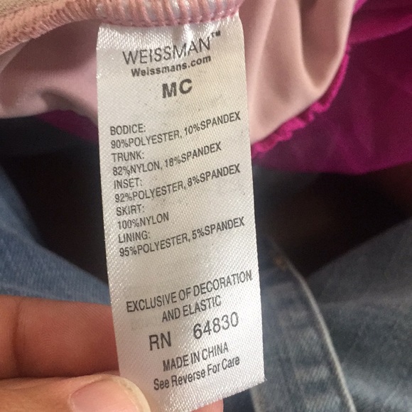 Pink dance costume - Picture 3 of 4